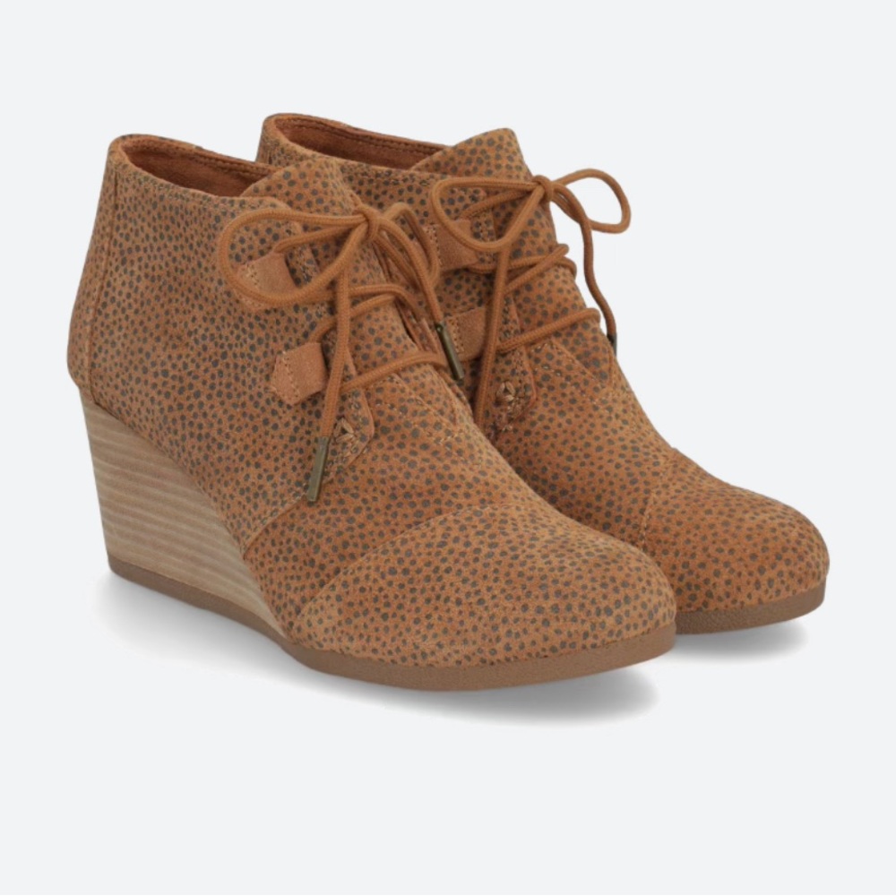 Toms Kala Suede Wedge Bootie Size 10